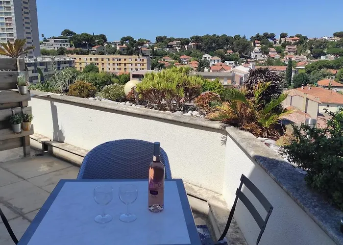 Grand Studio Terrasse De Standing, Pleine Vue Village Et Mer